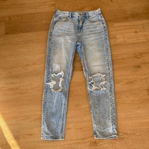 American Eagle distressed mom jeans womens size 4